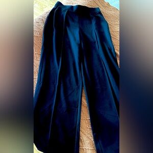 H&M black pull on pants